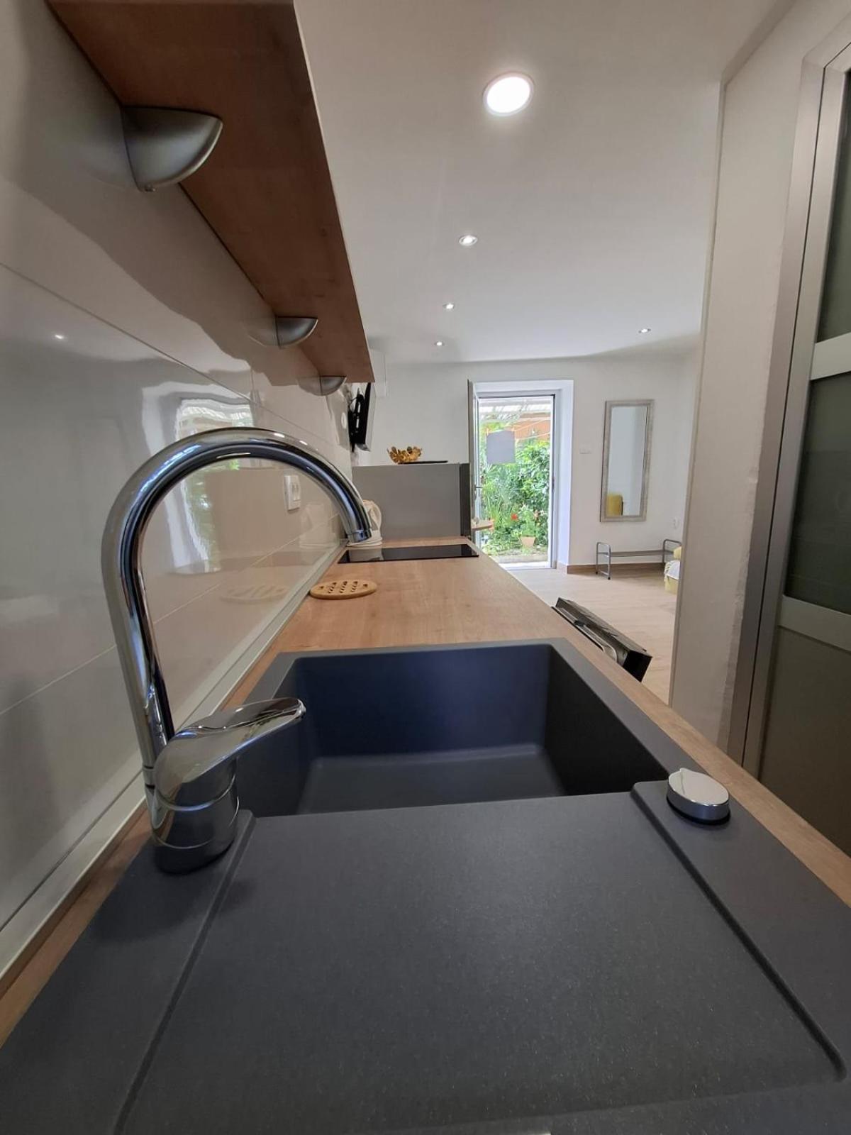 Eleonora Apartments زادار المظهر الخارجي الصورة